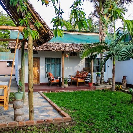 Blue Elephant Villas Arusha Exterior foto